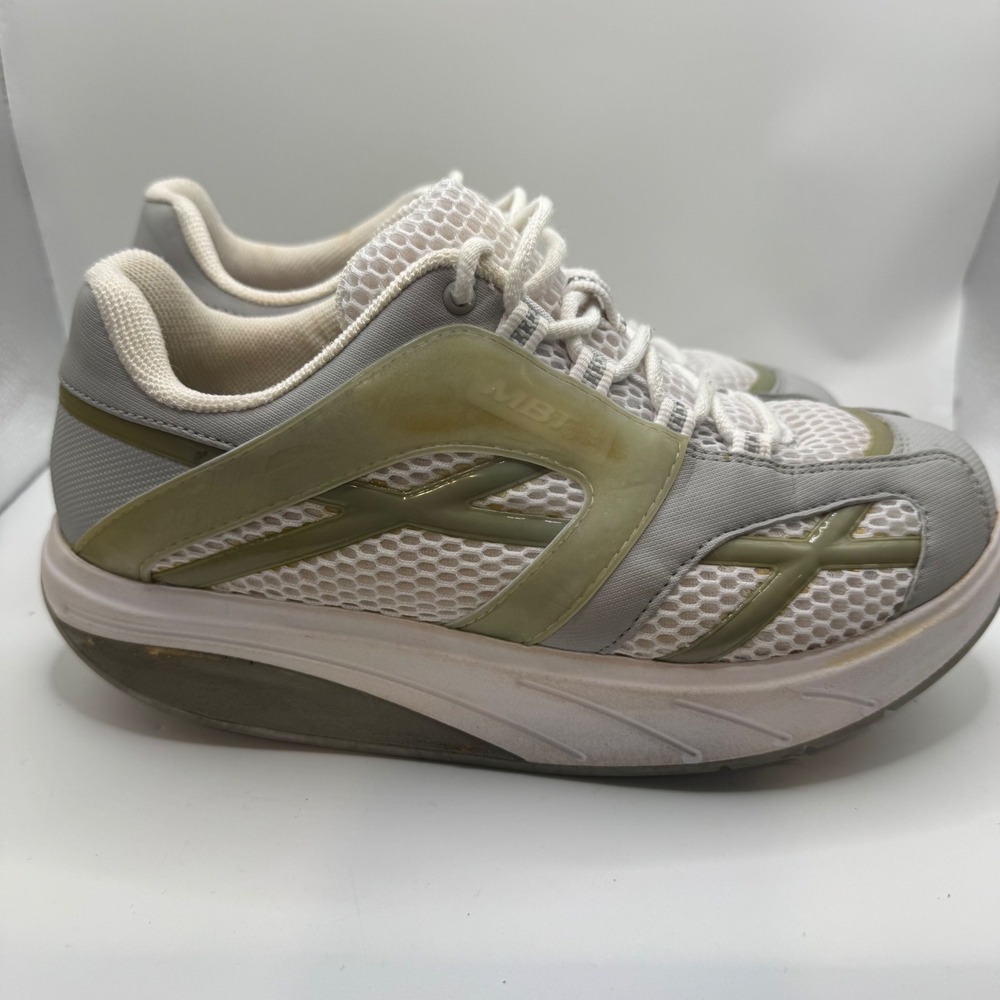 MBT 8.5 M. Walk Silver Walking Shoes Women Grey Rocker Sole 7640124870351 A